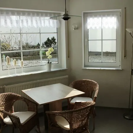 Ferienwohnung Zur Trolle Daire *